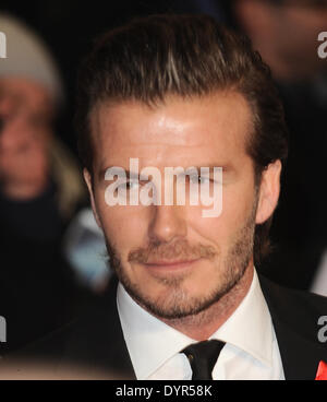 Londra, UK, UK. 1 dicembre, 2013. David Beckham arriva per il assiste la premiere mondiale di ''La classe di 92'' di Odeon West End. © Ferdaus Shamim/ZUMA filo/ZUMAPRESS.com/Alamy Live News Foto Stock