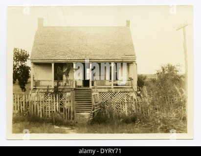 Questo ritratto raffigura Fannie Ratchford Hemphill/Smith, una figura di spicco nella storia del Texas. L'immagine riflette il suo significato nel contesto del suo tempo e della sua eredità personale nel Sud degli Stati Uniti. Foto Stock