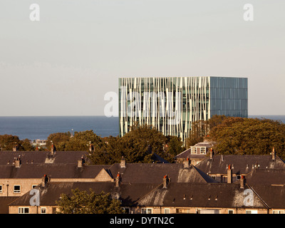 Esterno della biblioteca della scuola, l'Università di Aberdeen Foto Stock