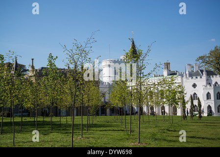 Strawberry Hill House e la calce Grove, Twickenham, London, Regno Unito Foto Stock