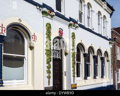 FAVERSHAM KENT/UK - marzo 29 : Vista di Faversham edificio della birreria in Faversham Kent, 29 marzo 2014 Foto Stock