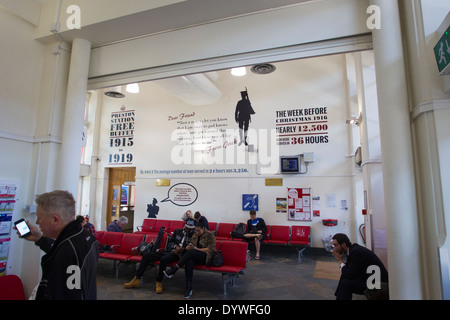 Preston Railway - Treno : stazione di guerra mondiale 1 commemorazione buffet stazione di Preston Buffet libero da 1915 a 1919 Foto Stock