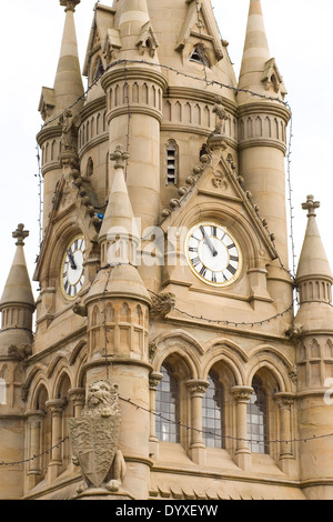 Fontana americana di clock tower in luogo di mercato, Stratford Upon Avon, Warwickshire, Regno Unito. Foto Stock