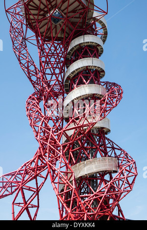 Orbita scultura di Anish Kapoor al Queen Elizabeth Parco Olimpico di Stratford London Regno Unito Foto Stock