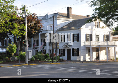 Beekman Arms Inn, il più antico operare continuamente inn in America. Foto Stock