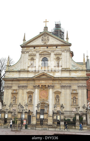 Chiesa dei Santi Pietro e Paolo (facciata), nel quartiere del centro storico di Cracovia Foto Stock