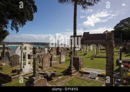 La Chiesa Parrocchiale di St Brelade con St Aubin sulla collina Foto Stock