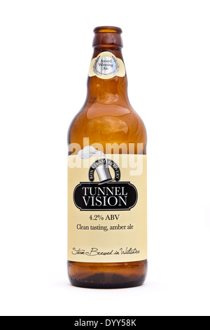 Bottiglia di 'Tunnel Vision", una degustazione pulita ale ambrata, vapore prodotta dalla casella Birreria a vapore, Wiltshire, Regno Unito. Foto Stock