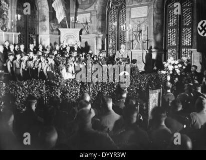 Adolf Hitler nella città di Norimberga Hall, 1933 Foto Stock