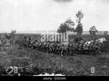 Artiglieria tedesca a fronte orientale, 1917 Foto Stock