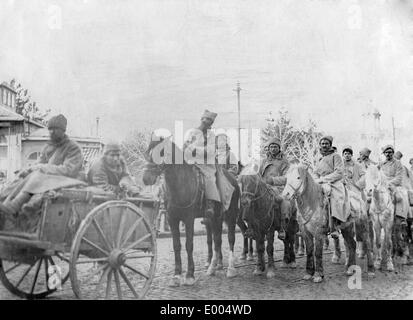 Russo divisione di cavalleria difetti di truppe tedesche, 1918 Foto Stock