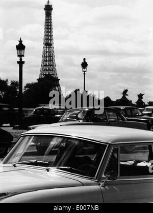 Parcheggio presso la Place de la Concorde, 1960 Foto Stock