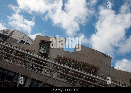 Edificio del Parlamento scozzese da Enric Miralles. Immagine da Kim Craig. Foto Stock