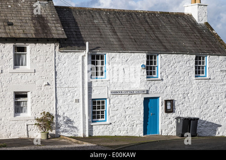 Casette imbiancate a Kirkcudbright in Scozia. Foto Stock