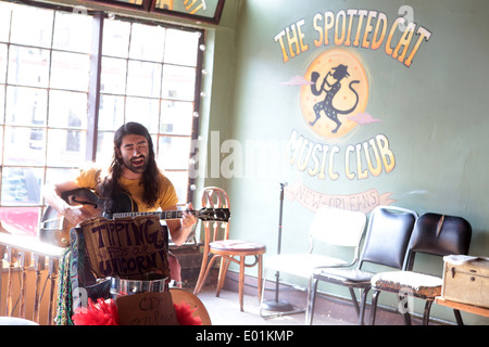 New Orleans , USA. The Spotted Cat Music Club francesi Street Foto Stock