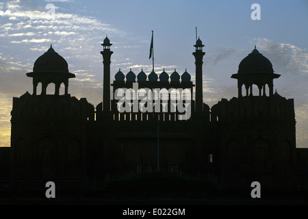 Il Forte rosso Lal Qila all'alba, Delhi, India Foto Stock