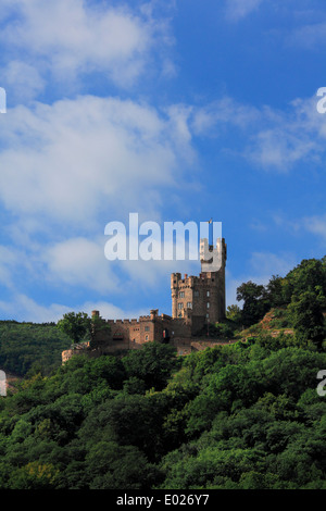 Foto di Castello sooneck presso la punta più esterna della foresta presto sopra niederheimbach sul fiume Reno in Germania Foto Stock