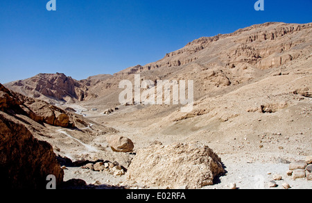 Valle delle Regine,Luxor West Bank: vista dalla roccia tempio del dio Ptah Foto Stock