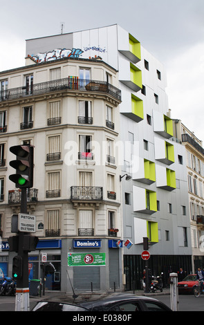 Parigi appartamento nuovo edifici infilata in tessuto esistente Foto Stock