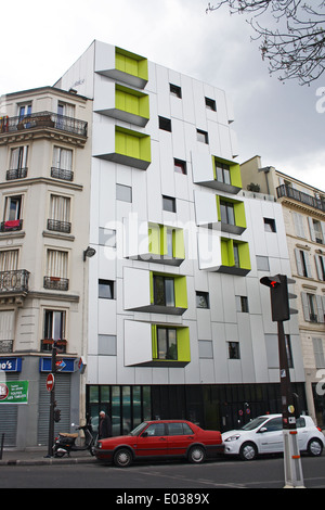 Parigi appartamento nuovo edifici infilata in tessuto esistente Foto Stock
