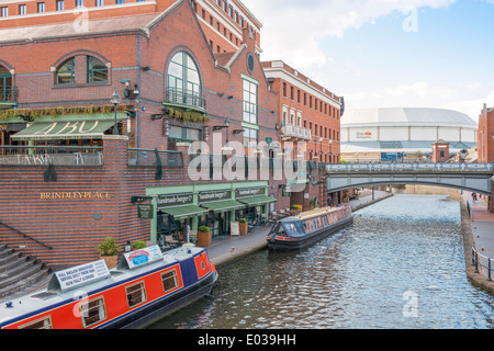 Canali e la NIA, Brindleyplace, Birmingham Foto Stock