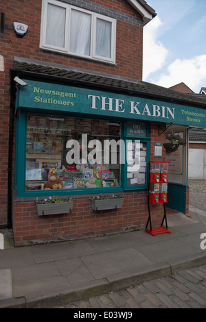 L'angolo Kabin shop sul set di Coronation Street,UK è più lunga di opera del sapone della TV Foto Stock