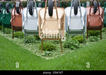 Oro Argento medaglia di bronzo carriole RHS Chelsea flower show 2013 centesimo centenario Foto Stock