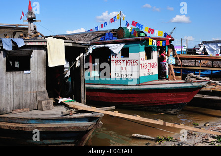 Festa di San Pedro e San Pablo - Porto di Punchana a Iquitos . Dipartimento di Loreto .PERÙ Foto Stock