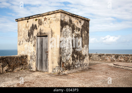 Scena di struttura in El Morrow fort vicino alla Città Vecchia di San Juan, Puerto Rico. Foto Stock