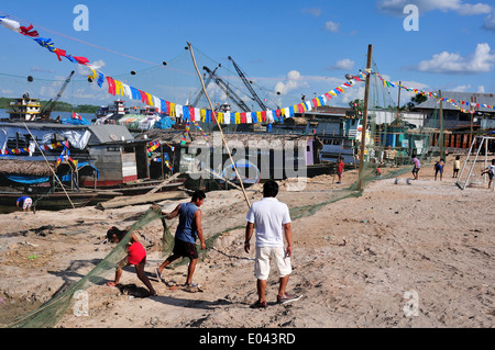 Festa di San Pedro e San Pablo - Porto di Punchana a Iquitos . Dipartimento di Loreto .PERÙ Foto Stock
