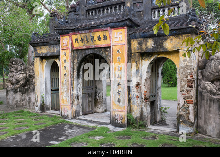 Per Dinh Chuc Thanh tempio motivi in Hoi An Vietnam Foto Stock