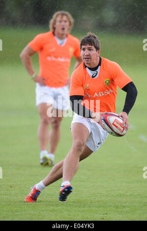 GLASGOW, SCOZIA - Venerdì 2 maggio 2014, Kwagga Smith durante il sudafricano Springbok 7's (Blitzbokke) sessione di formazione presso le Università di Strathclyde di allenamento in preparazione per la IRB Sevens in Glasgow. Foto di Roger Sedres/ImageSA/Alamy Live News Foto Stock