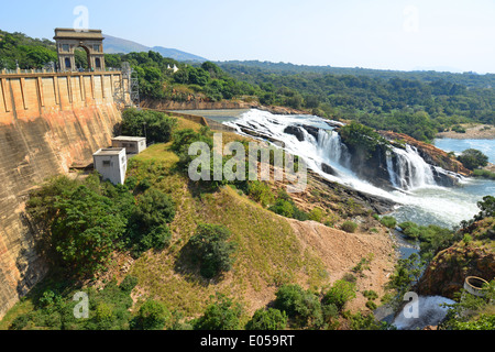 Diga Hartbeespoort, Hartbeespoort, nord ovest della provincia, Repubblica del Sud Africa Foto Stock