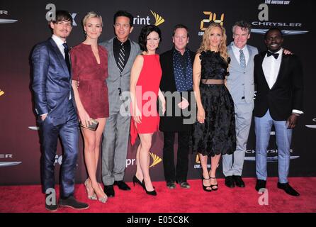 New York, NY, STATI UNITI D'AMERICA. Il 2 maggio, 2014. Giles Matthey, Yvonne Strahovski, Benjamin Bratt, Mary Lynn Rajskub, Kiefer Sutherland Kim Raver, Tate Donovan, Gbenga Akinnagbe presso gli arrivi per 24: VIVERE UN ALTRO GIORNO Premiere mondiale, l'Intrepid al Pier 86, New York, NY Maggio 2, 2014. Credito: Gregorio T. Binuya/Everett raccolta/Alamy Live News Foto Stock