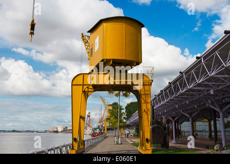 Gru nel porto, Belem, Para Stato, Brasile Foto Stock