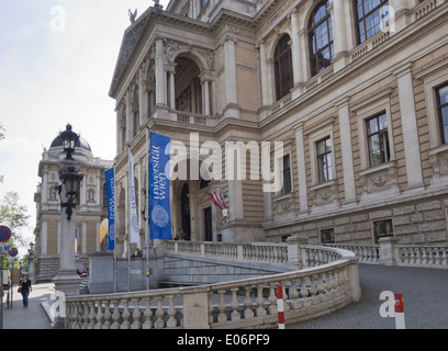 Università di Vienna Austria, edificio principale a Ringstrasse. Foto Stock