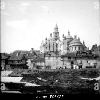 Vue générale de la cathédrale Saint anteriore, Périgueux Foto Stock