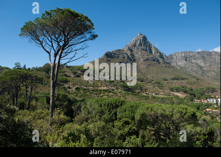 Table Mountain dodici Apostoli Camps Bay Panorama, Cape Town, Sud Africa Foto Stock