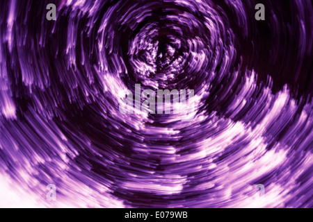 Viola una sfocata forme rotonde. Sfondo astratto Foto Stock