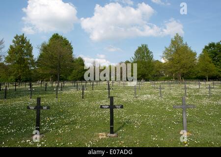 Cimitero militare tedesco Consenvoye/Francia (Lorena), foto scattata su 24th, aprile 2014. Foto Stock