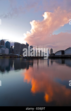 Aria di tempesta su Darling Harbour, Sydney. Foto Stock