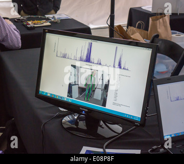 NYU-Scuola Politecnica di ingegneria della seconda ricerca annuale Expo di Brooklyn "Tech Triangolo" di New York Foto Stock