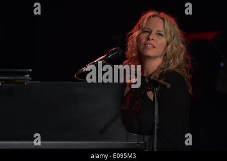 Mannheim, Badenwuertemberg, Deutschland. Il 6 maggio, 2014. Vonda Shepard durante un concerto al Campidoglio del 06 maggio 2014 a Mannheim, Germania. (Foto di Ulrich Roth) © Ulrich Roth/NurPhoto/ZUMAPRESS.com/Alamy Live News Foto Stock