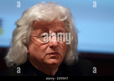 Lo scrittore ungherese Péter Esterházy (nato nel 1950) ospite a Torino alla Fiera del libro. Foto Stock
