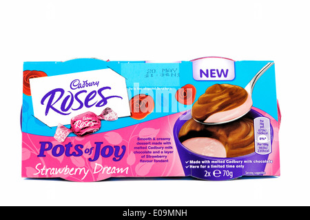 Cadburys roses pentole di gioia fragola dessert da sogno Foto Stock