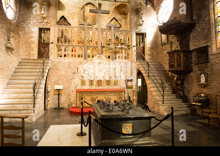 Interno del Jeruzalemkerk, la Chiesa di Gerusalemme in Brugge A Bruges, Belgio Foto Stock