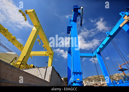 Presso i cantieri navali di Perama, PIREUS, Attica, Grecia. Foto Stock