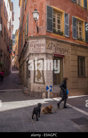 Vista piacevole, Old City Centre, la Trappa, Nizza, Alpes Maritimes, in Provenza Costa Azzurra, Mediterraneo, Francia, Europa Foto Stock