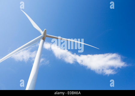 Il Clyde Wind Farm negli altipiani del Sud della Scozia vicino a Biggar. Si tratta di uno dei più grande deuropa incorporante 152 turbine eoliche che producono 350 MW e copre 47 kilomtres quadrato Foto Stock