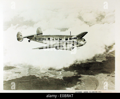 Il Lockheed Model 10A Electra, coda numero G-AEPN, era un aereo di linea notevole alla fine degli anni '1930 Operata da British Airways, fu utilizzata per voli commerciali, stabilendo standard per i viaggi aerei durante la sua epoca. Foto Stock
